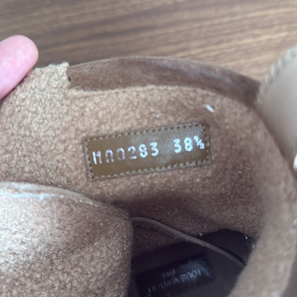 Tan Suede Women's LV ankle boots - Picture 4 of 6